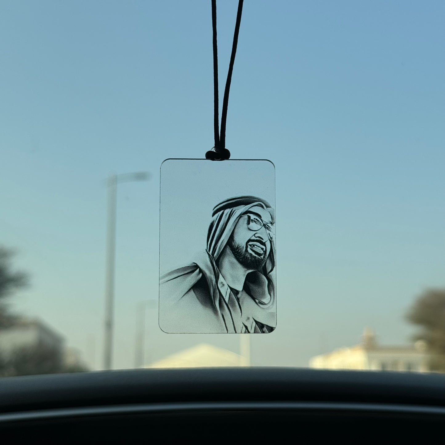 تعليقة سيارة 08